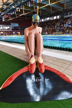 WaterWay Finswimming Glide Monofin Carbon 20 WaterWay Finswimming Glide Monofin Carbon -Diving Gear Shop anastasia 2