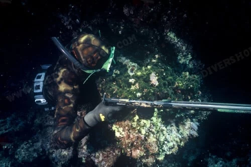 Elios Mimetic Camouflage - Tailor Made Wetsuit 7 Elios Mimetic Camouflage - Tailor Made Wetsuit - Image 5