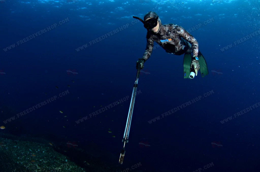 Divein Spaccato Brown - Tailor Made Wetsuit 4 Divein Spaccato Brown - Tailor Made Wetsuit - Image 2